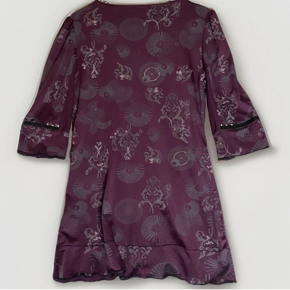 Marie Claire Abstract Whimsy Floral Festival V-neck Tunic Shirt Purple Zipper S - Picture 2 of 9